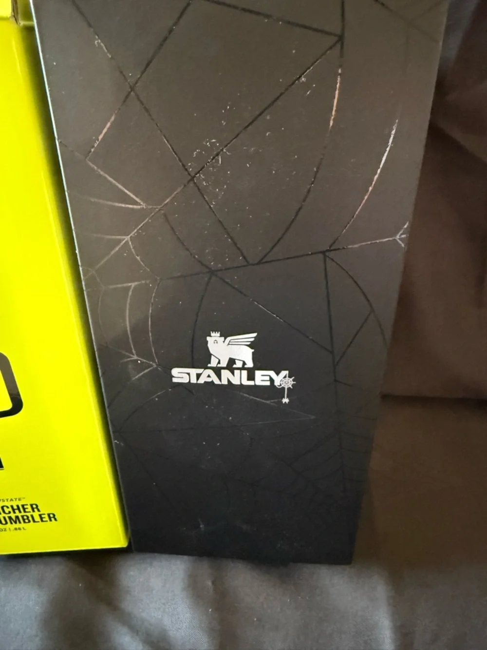 New Stanley 40oz Black Neon Green Spider Web Special with Neon Green Straw - Picture 9 of 12